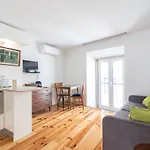 Feels Like Home S. Bento Cozy Flats